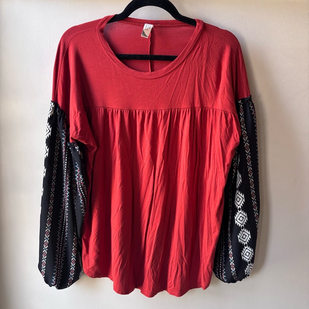 '💙2/$40💙Flamingo Urban Scarlett Red Long Sleeve Oversized Top Size Small
